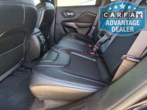 Used 2020 Jeep Cherokee Latitude Plus image 17
