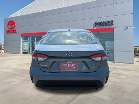 New 2025 Toyota Corolla LE image 5