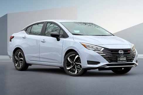 New 2025 Nissan Versa SR w/ Trunk Package image 2