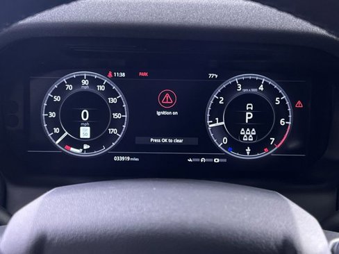 Used 2020 Land Rover Discovery Sport SE R-Dynamic image 15