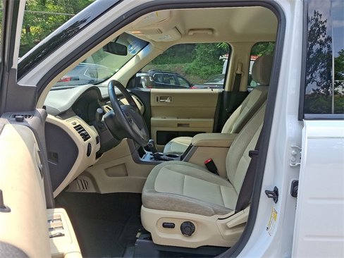 Used 2014 Ford Flex SE image 15