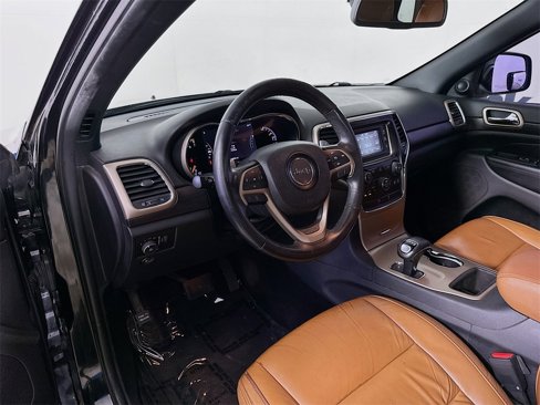 Used 2015 Jeep Grand Cherokee Laredo w/ Quick Order Package 23E image 9