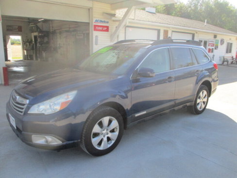 Used 2011 Subaru Outback 2.5i Premium w/ All-Weather Pkg image 10