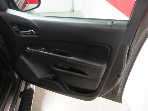 Used 2019 GMC Canyon SLT w/ Driver Alert Package image 30
