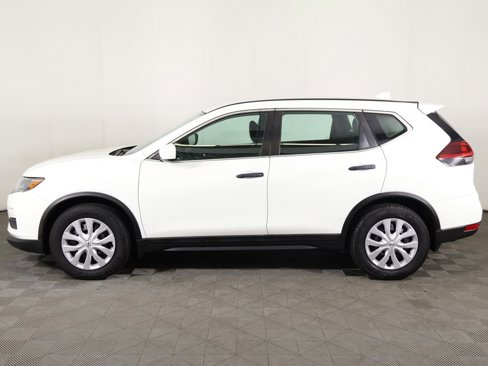 Used 2018 Nissan Rogue S image 14