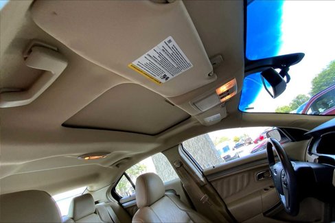 Used 2015 Ford Taurus SEL w/ Equipment Group 201A image 13