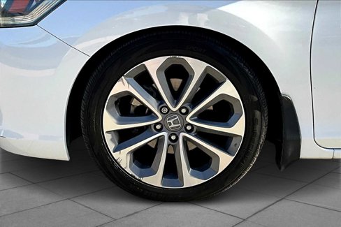 Used 2014 Honda Accord Sport image 9
