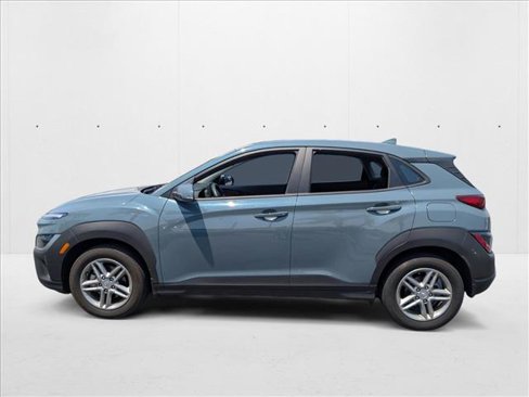 Used 2022 Hyundai Kona SE image 8