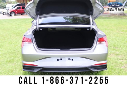 Used 2023 Hyundai Elantra SEL w/ Convenience Package image 37