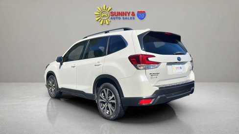 Used 2020 Subaru Forester Limited image 5