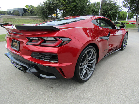 Used 2023 Chevrolet Corvette Z06 w/ Battery Protection Package image 5