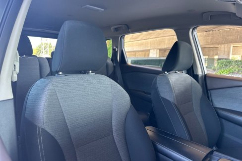 Used 2023 Nissan Rogue SV image 29