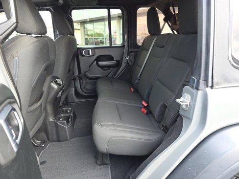 Used 2019 Jeep Wrangler Unlimited Sport S image 33