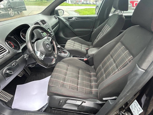 Used 2012 Volkswagen Golf 4-Door image 9