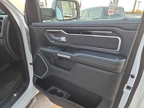 Used 2019 RAM 1500 Laramie w/ Sport Appearance Package image 16