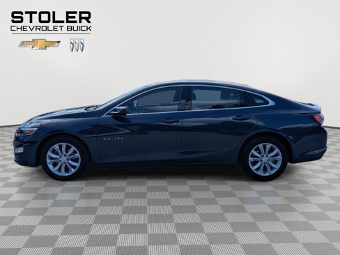 Used 2021 Chevrolet Malibu LT image 2