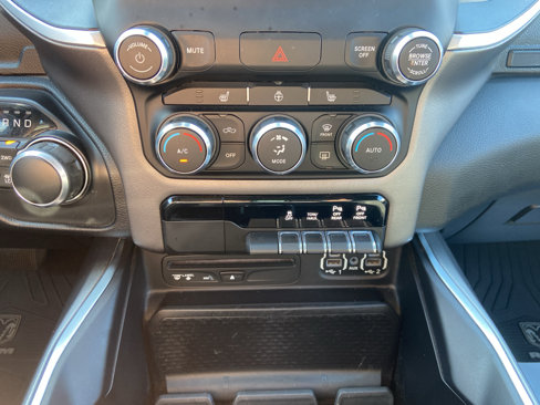 Used 2019 RAM 1500 Big Horn image 25