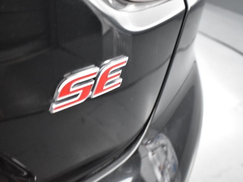 Used 2020 Toyota Corolla SE image 14