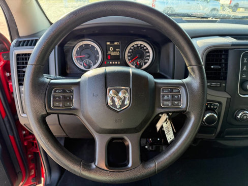 Used 2016 RAM 1500 Express image 17