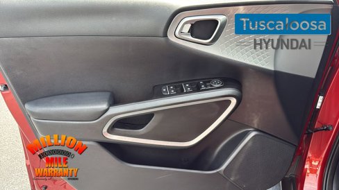 Used 2024 Kia Soul LX w/ Option Group 015 image 13