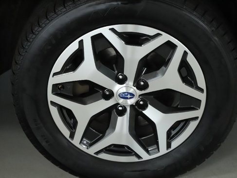 Used 2020 Subaru Forester Premium image 10