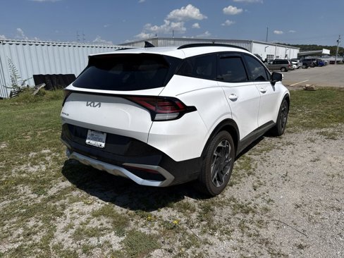 Used 2023 Jeep Cherokee Altitude Lux image 3