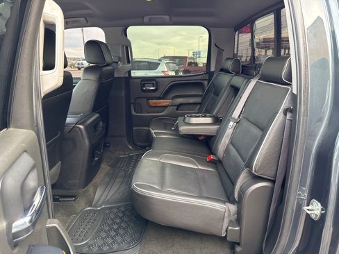 Used 2017 Chevrolet Silverado 1500 High Country image 14