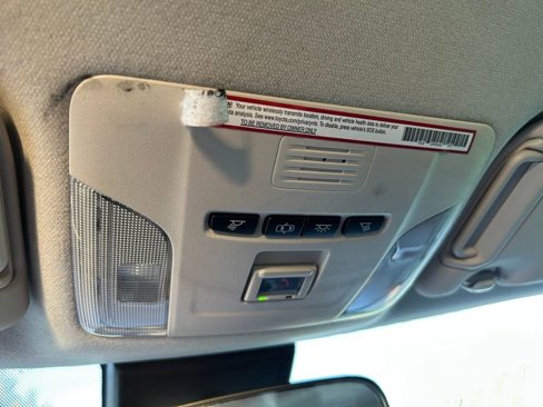 Used 2021 Toyota Corolla LE image 27