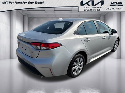 Used 2024 Toyota Corolla LE image 5
