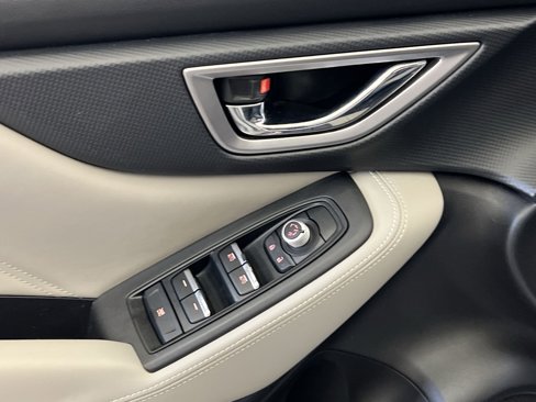 Used 2019 Subaru Forester Limited image 13