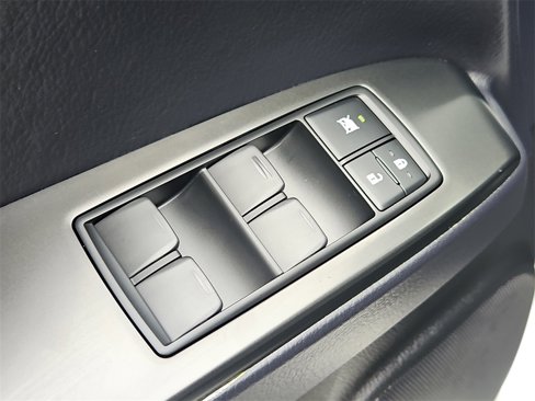 Used 2023 Lexus GX 460 image 31