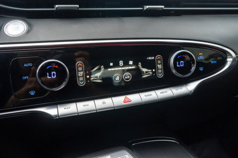 Used 2022 Genesis GV70 3.5T Sport w/ Sport Advanced Package image 48