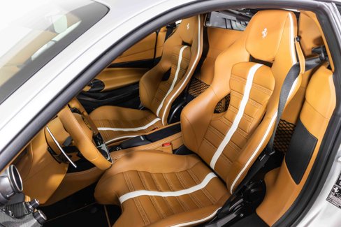 Used 2022 Ferrari F8 Tributo image 35