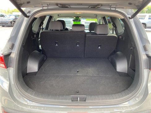 Used 2023 Hyundai Santa Fe SEL image 6