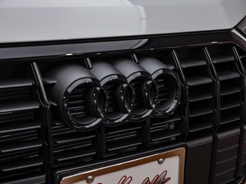 New 2025 Audi Q3 2.0T Premium image 7