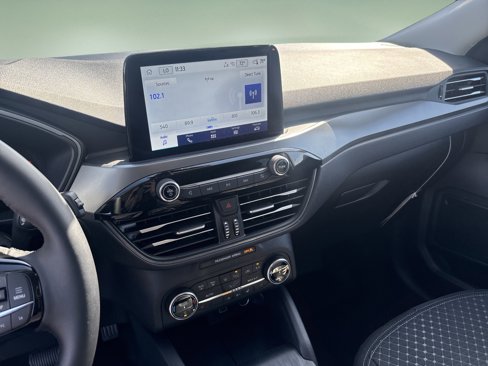 New 2025 Ford Escape Active w/ Cold Weather Package image 13