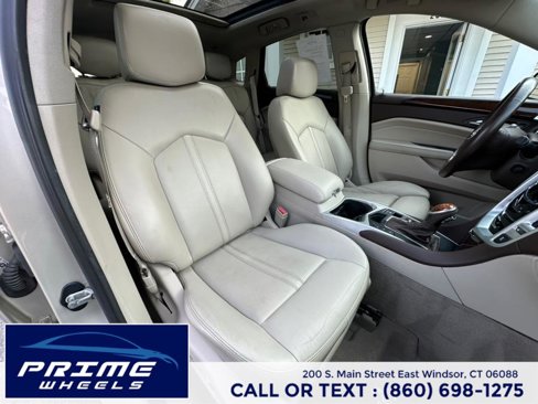Used 2013 Cadillac SRX Luxury w/ Driver Awareness Package image 14