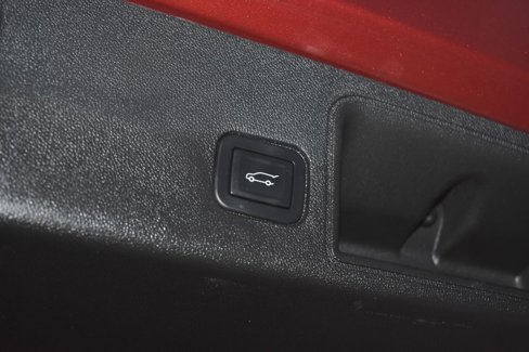 Used 2018 GMC Terrain Denali w/ LPO, 'HIT The Road' Package image 37