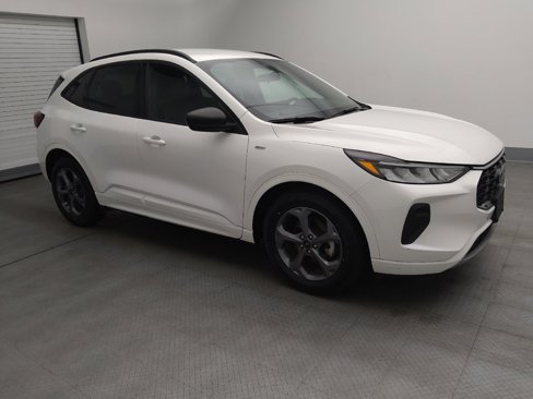 Used 2023 Ford Escape ST-Line w/ Tech Pack #1 image 11