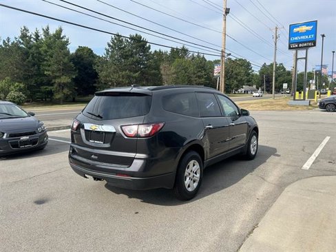 Certified 2016 Chevrolet Traverse LS image 5