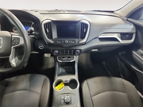 Used 2024 GMC Terrain SLE image 11