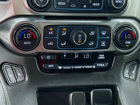 Used 2019 Chevrolet Tahoe LT image 21