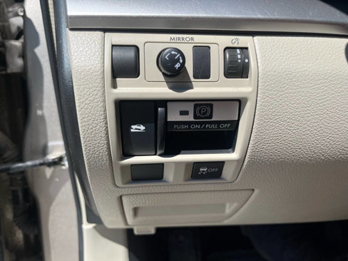 Used 2014 Subaru Outback 2.5i Premium image 16