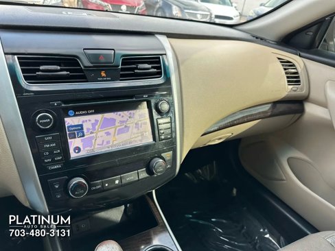 Used 2015 Nissan Altima 2.5 SL w/ Technology Package image 13