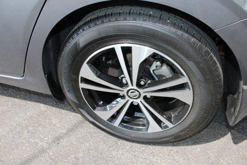 Used 2023 Nissan Sentra SV image 58
