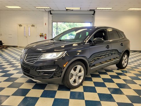 Used 2018 Lincoln MKC Premiere image 3