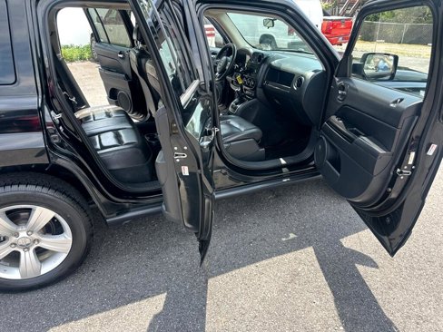 Used 2014 Jeep Patriot Sport w/ Power Value Group image 19