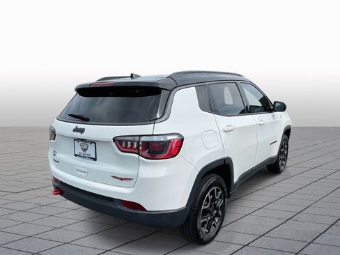 Used 2019 Jeep Compass Trailhawk image 7