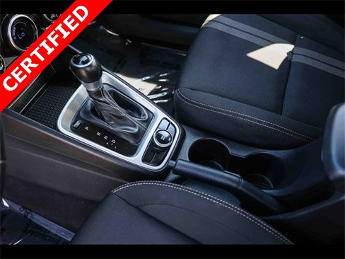 Certified 2023 Hyundai Venue SEL image 20