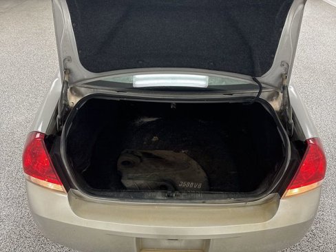 Used 2006 Chevrolet Impala LT image 12